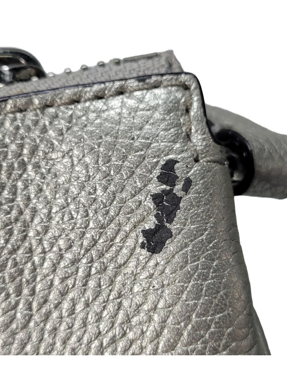 Kate Spade New York Metallic Silver Crossbody Bag Purse Zip Top Closure - Picture 4 of 16